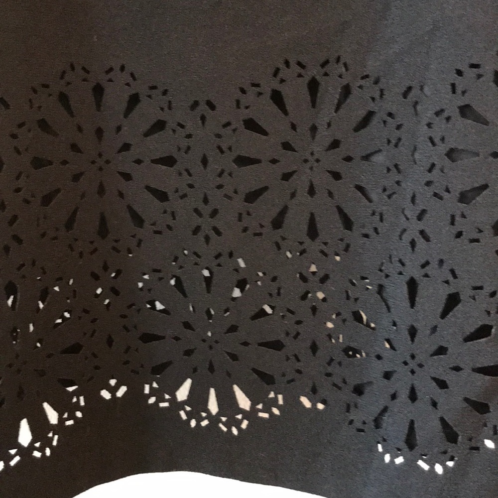 Banana Republic LBD pierced laser cut hem spaghetti strap dress NWT - Picture 2 of 6